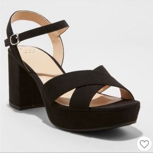 A New Day Gabriella black criss cross block mid heel platform chunky heels 9